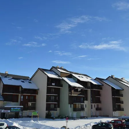 Renove 4 Pers Avec Jardinet Et Acces Parking - Coeur De Station - Fr-1-592-64 Apartment Font-Romeu-Odeillo-Via